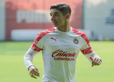 Isaac Brizuela se adapta con sufrimiento a su nueva posición