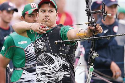 Flecha de Castillo tumba al tiro con arco