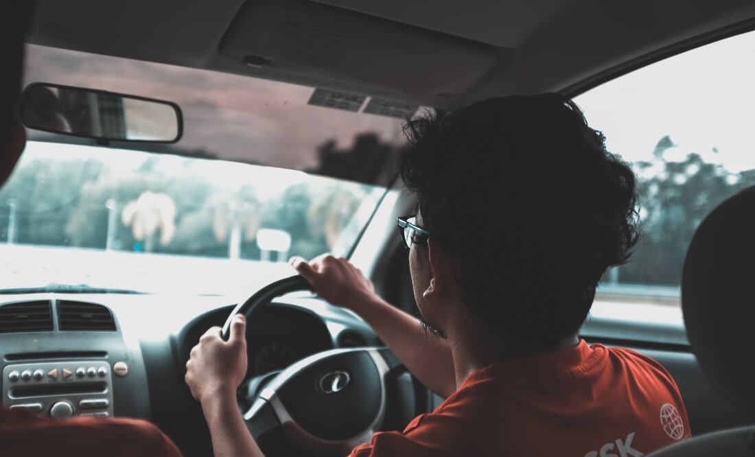 El proceso de verificación de autenticidad de la factura de un auto no es complicado. Imagen: Unsplash