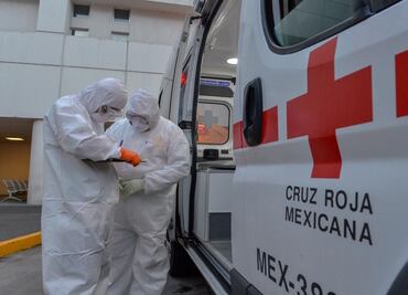 Agreden a paramédicos de Cruz Roja por muerte de paciente con Covid-19
