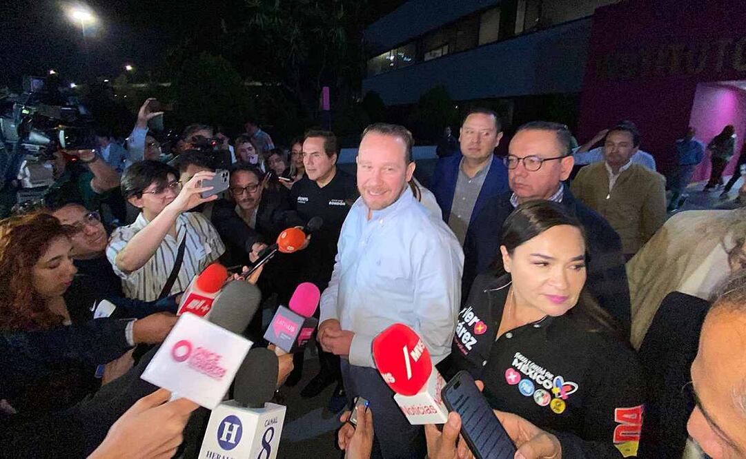 Santiago Taboada acudió a la sede central del Instituto Nacional Electoral (INE). Foto: Alberto Acosta