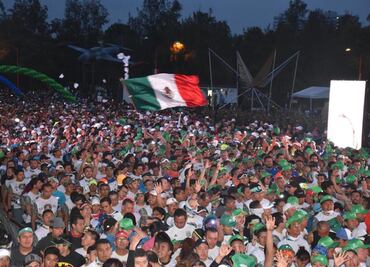 Participan más de 40 mil personas en medio maratón de la Sedena
