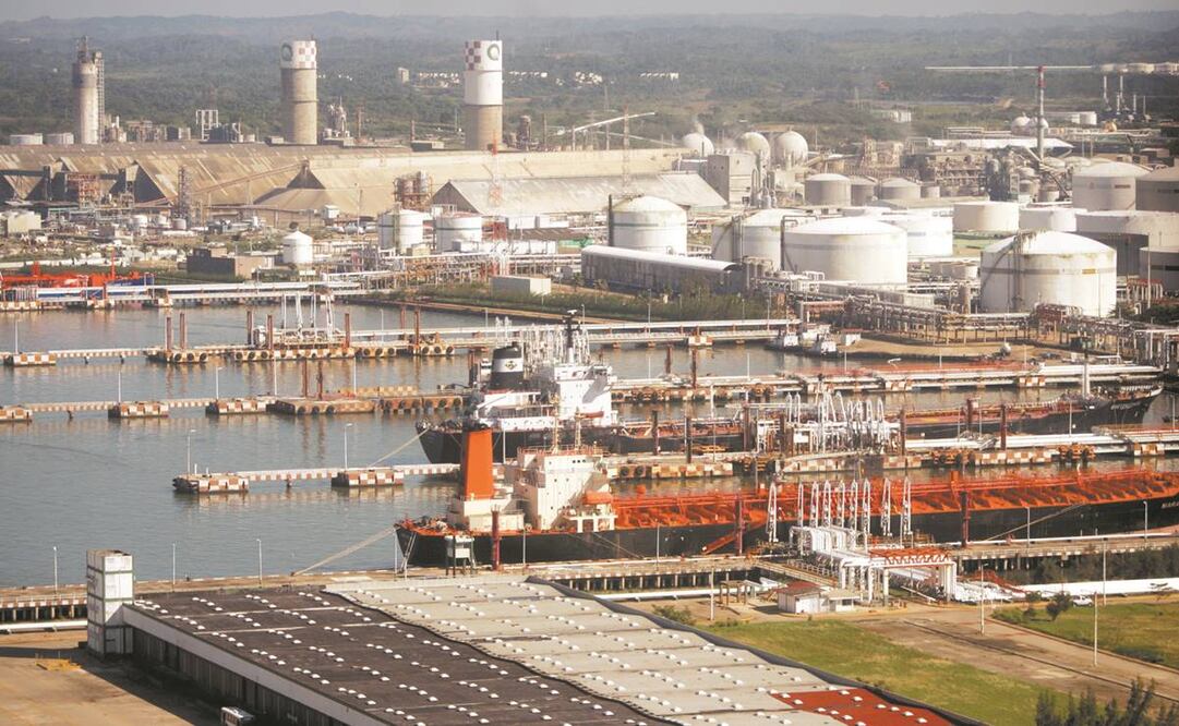 La reforma de hidrocarburos genera incertidumbre jurídica hasta a quienes invierten desde hace 20 años en México, dice experta. Foto: Archivo/ El Universal. 