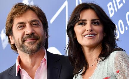 Penélope Cruz y Javier Bardem donan mascarillas y guantes para combate del Covid-19