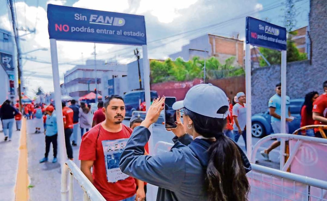 Lo sucedido en el Estadio Corregidora de Querétaro dio pie a la creación del sistema de identificación en los estadios de México, conocido como Fan ID. Foto: Alejandro Gutiérrez Mora / IMAGO7
