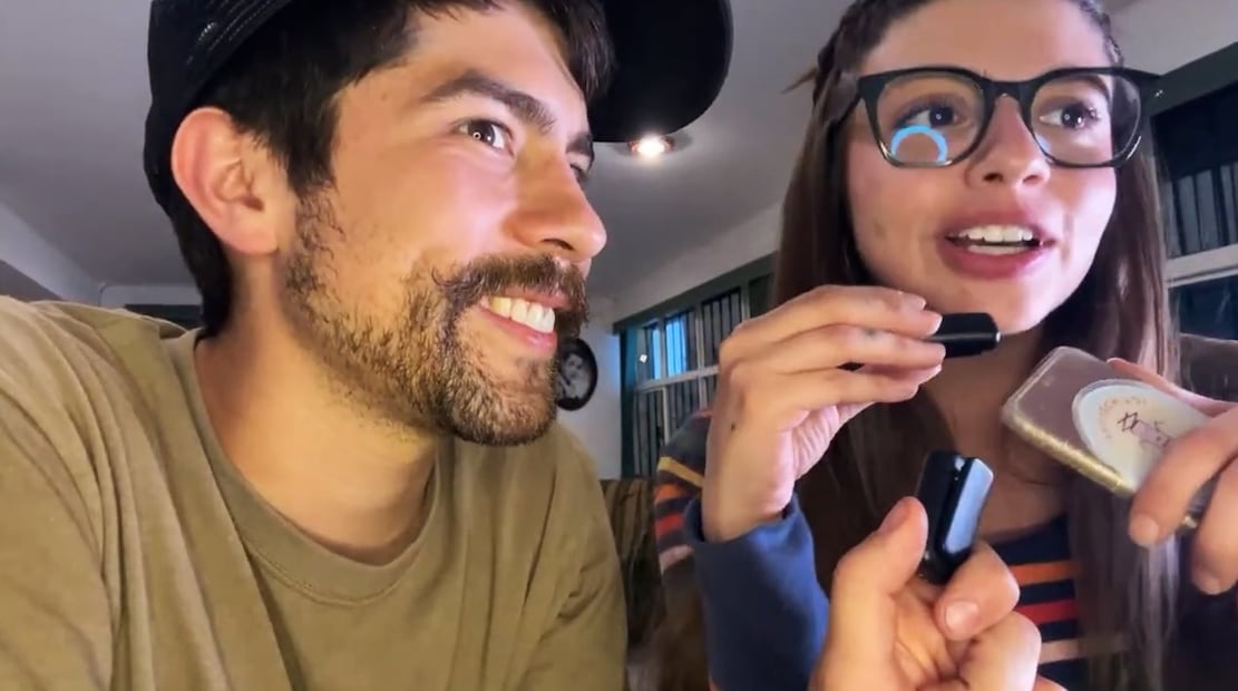 Diego Hopster y Daniela Parra llevan una sólida relación de varios años. Durante todo este tiempo, Diego ha sido su pilar más grande, apoyándola públicamente en momentos muy difíciles, como todo el proceso legal de su padre, el actor Héctor Parra
Foto: YouTube / Tamalitos chidos