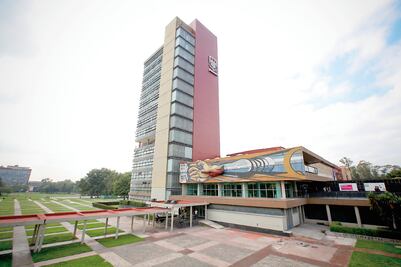 Ven como retos mantener la calidad universitaria