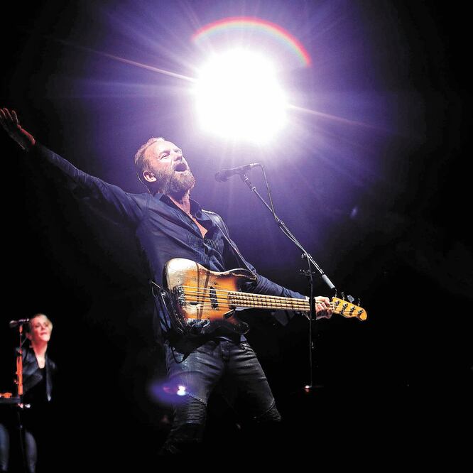 El cantante británico Sting se presentó en la Arena Teques el 10 de octubre de 2015; el registro oficial de su pago es de más de 2 millones de dólares. ARCHIVO EL UNIVERSAL