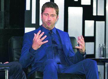 "No soy guapo pero sí estudié”