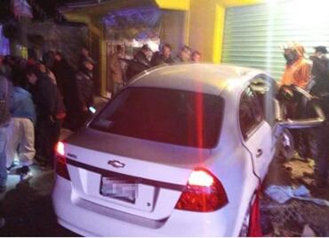 Conductora presuntamente ebria pierde el control y atropella a 17 personas en Edomex