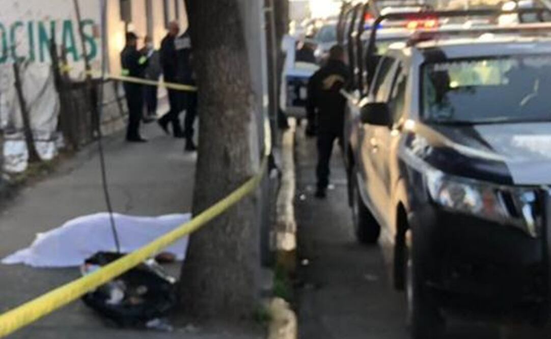 Tras forcejear, matan a pasajero en asalto a combi en la López-Portillo