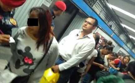 Detienen a mujer en Metro Hidalgo por robo de celular 