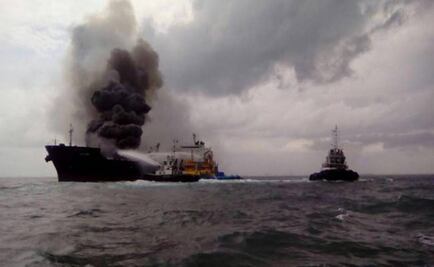 Pemex reports fire on tanker in Veracruz 
