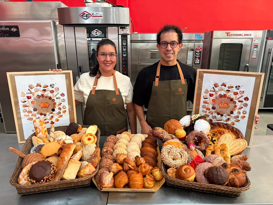 Detrás de una misma masa surgen panes con formas, nombres y sabores completamente distintos. Foto: Cortesía Panadería Buñuelo