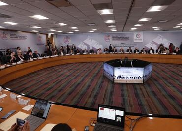 No aprobaremos ninguna reforma que debilite al INE, al TEPJF, o militarice al país: Va por México