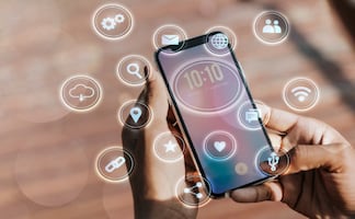 La función que debes desactivar en tus apps para ahorrar batería