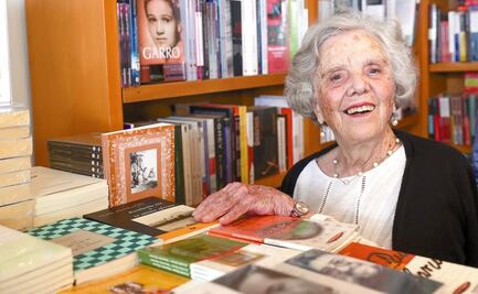 “¿Por qué quieren eternizarse en el poder?”, pregunta Elena Poniatowska a Evo Morales