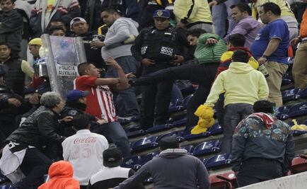 Proponen endurecer sanciones a quienes participen en actos violentos en estadios