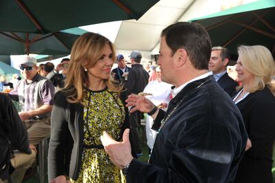 Promueve Pavlovich a Sonora en torneo de golf en Arizona