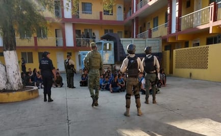 Tras denuncia de secuestro virtual, rescatan a 143 migrantes en Veracruz