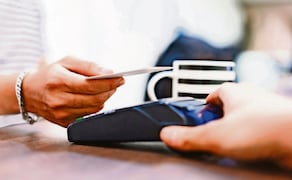 Se busca acelerar la adopción de pagos digitales y servicios financieros entre las micro y pequeñas empresas, particularmente los comercios de barrio. Foto: Archivo / EL UNIVERSAL