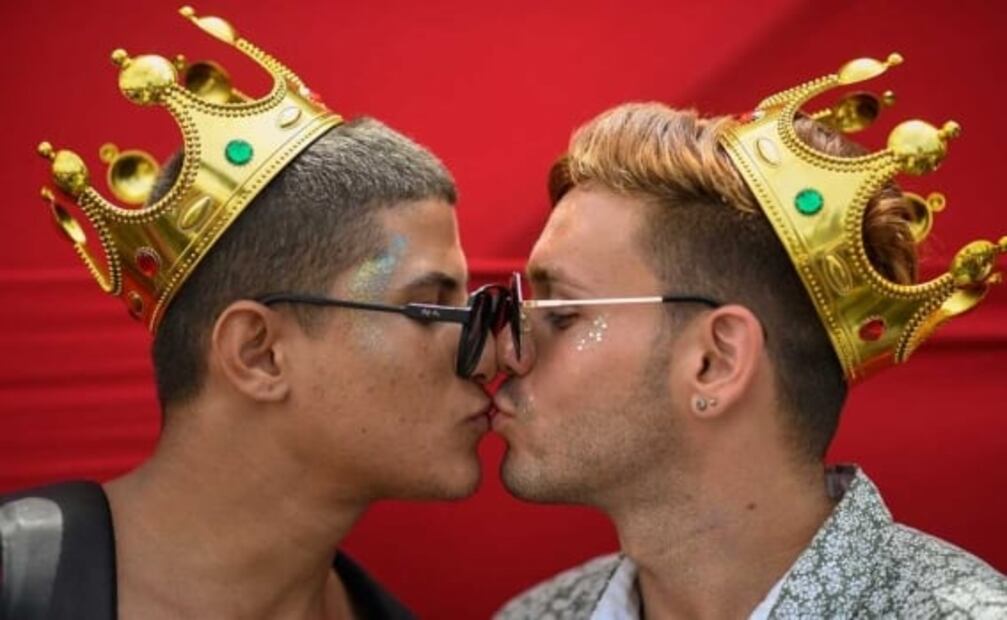 “Ser homosexual es un pecado, no un delito”, dice el papa Francisco; aboga por despenalización