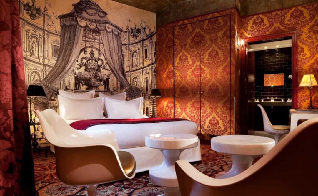 Hôtel du Petit Moulin tiene interiores diseñados por Christian Lacroix. (Foto: Cortesía)