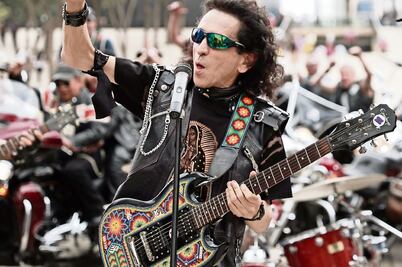 Lora será voz de una botarga en "La isla de los chaneques"