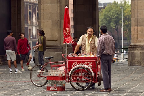 Coca-Cola cumple 100 años en México y hoy llega a más de 1.2 millones de comercios