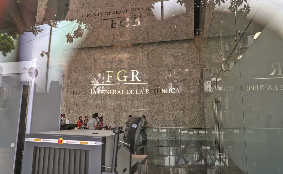 La FGR cuenta con órdenes de aprehensión contra los integrantes de la familia y los abogados por lavado de dinero. Foto: Archivo. El Universal