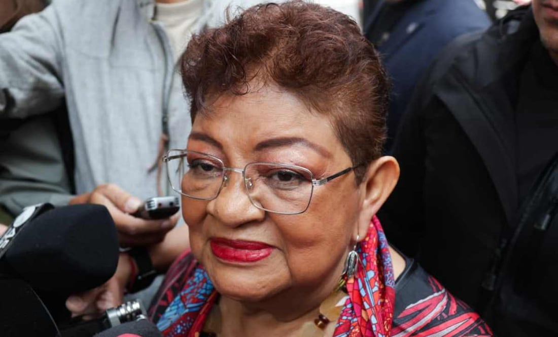 Ernestina Godoy, asesora jurídica del Ejecutivo federal llegando a la tercera reunión plenaria de senadores de Morena. Foto: Carlos Mejía / EL UNIVERSAL.