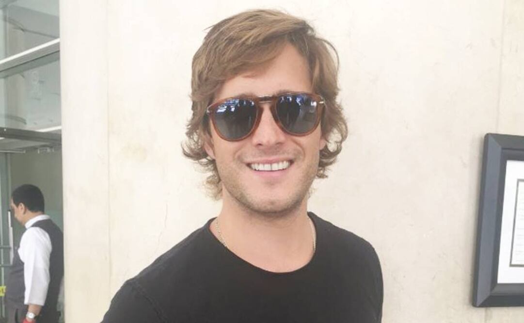 Contento de regresar. Boneta grabará en distintos puntos de la ciudad (HUMBERTO MONTOYA EL UNIVERSAL)