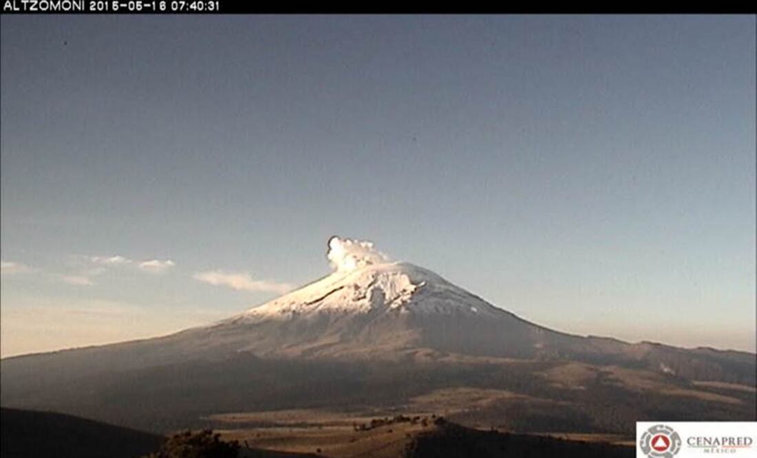 The seismic monitoring system of Popocatépetl volcano registered 72 low-intensity exhalations. (Photo: Cenapred )