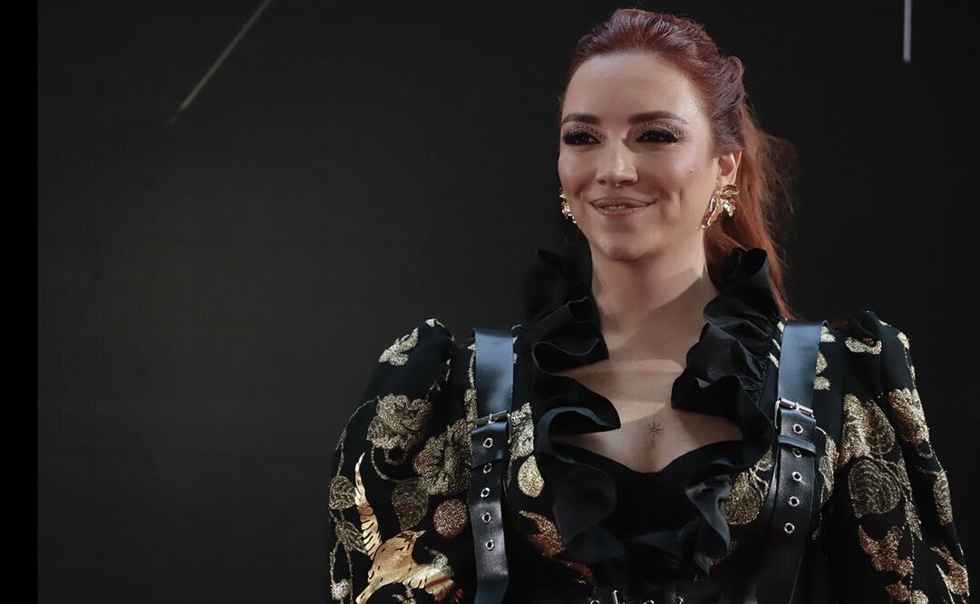 Se presentó la categoría Mejor Actuación Masculina de Reparto en una Obra, la cual ganó Alfonso Borbolla, que no estuvo presente pero Regina Blandón subió a leer el mensaje del ganador por "The Pillowman". Foto: Berenice Fregoso/EL UNIVERSAL 