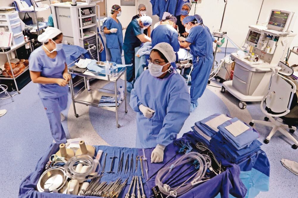 Recursos. Según el reporte de finanzas públicas de Hacienda, al cierre de 2018 el gobierno pagó 3 mil 22 mdp por seguros de gastos médicos. Foto: ARCHIVO EL UNIVERSAL