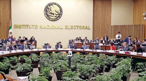 Detectan fallas en procesos de contratación y planeación de gastos del INE