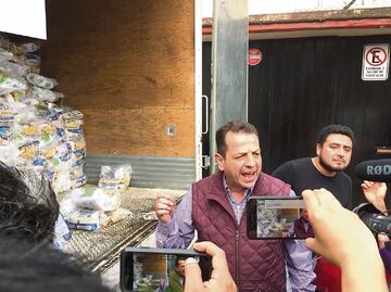 Hallan camión de Sedeso con despensas en la Benito Juárez