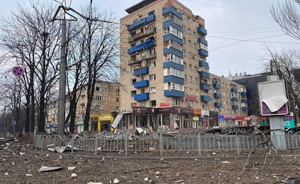 "Los bombardeos no cesan": tropas rusas han destruido el 90% de Mariúpol, según su alcalde