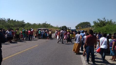 Registra Oaxaca tercer día de bloqueos y manifestantes