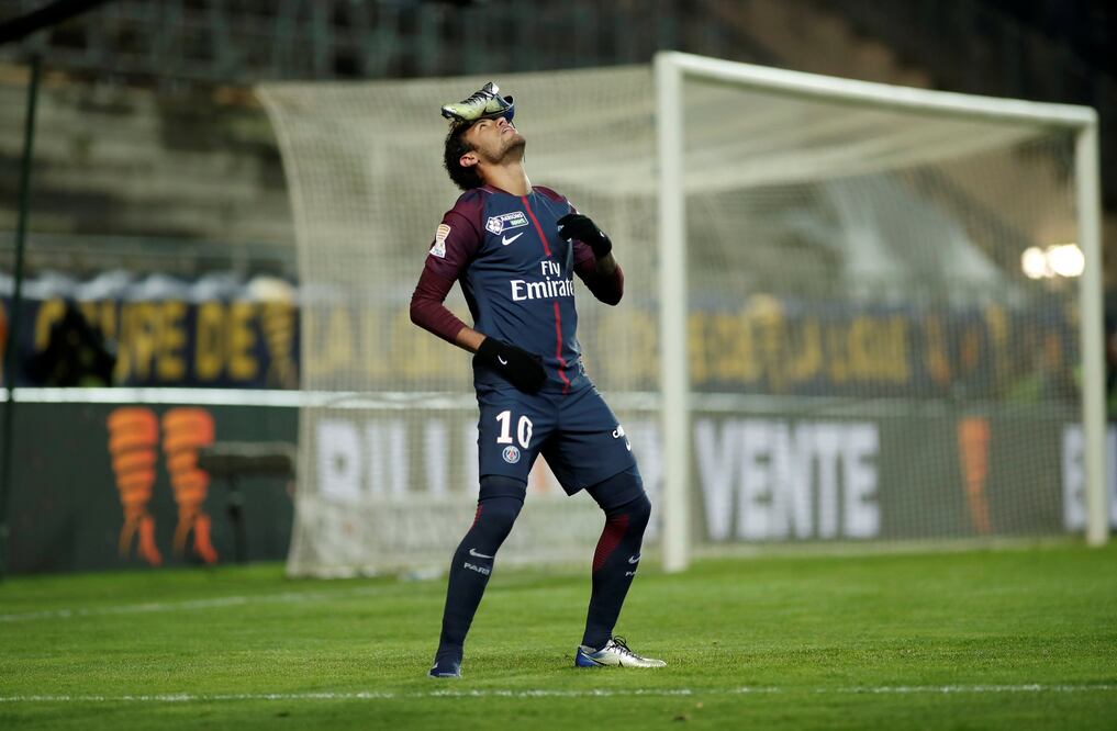 Reuters. Neymar Jr, Celebrando el triunfo del PSG ante el Amiens 
