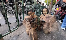 Osiris Mayte y Víctor Hugo, dos pequeños francotiradores que roban miradas en el Desfile Militar; esta es su historia