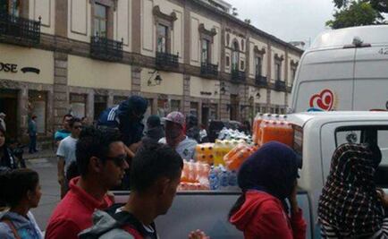 Se movilizan normalistas en Morelia