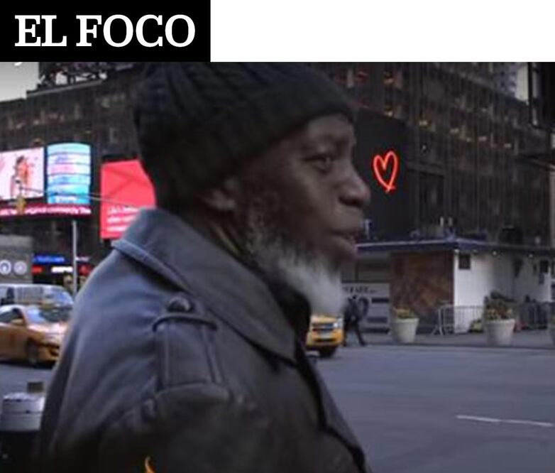 El Foco.  Tras 44 años en prisión se sorprende con tecnología