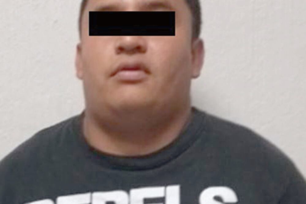 Cargos. Entre los siete detenidos hay cuatro hombres de 32, 22 y dos de 28 años de edad, así como tres mujeres de 28, 32 y 47 años (ESPECIAL)