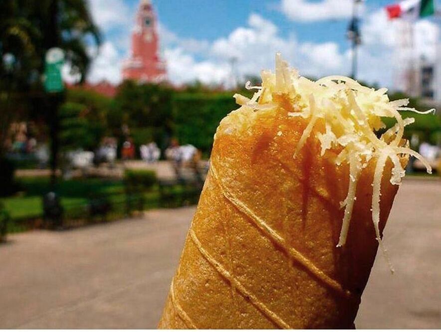 El queso de bola es el ingrediente especial de las marquesitas. / Foto: Instagram @visitmeridamx