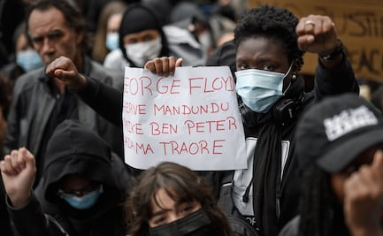 Francia prohíbe el estrangulamiento como técnica de detención policial