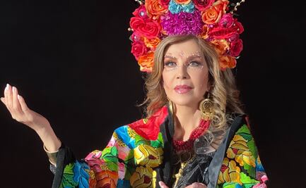 Guadalupe Pineda da la bienvenida a sus muertos en zapoteco