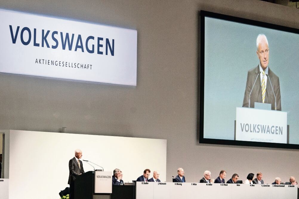 VW alcanza acuerdo con EU sobre escándalo de motores