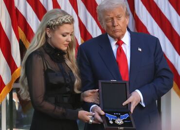 Trump entrega de forma póstuma la Medalla Presidencial de la Libertad a Charlie Kirk