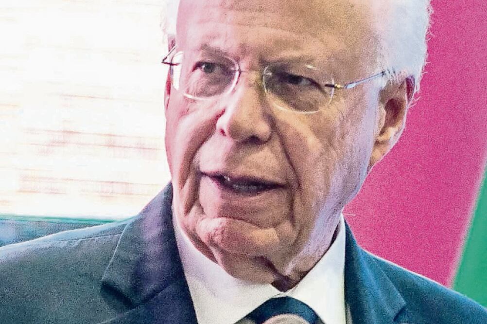 Compromiso. José Narro Robles, secretario de Salud, agradeció la entrega y dedicación del personal de salud del país durante 2017 (ARCHIVO EL UNIVERSAL)